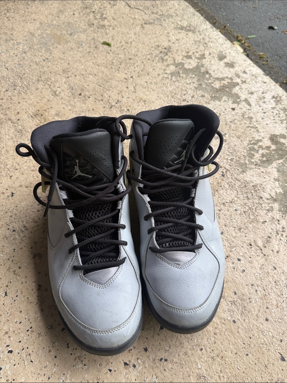 Jordan Men's Light Gray and Black High-Top Sneakers